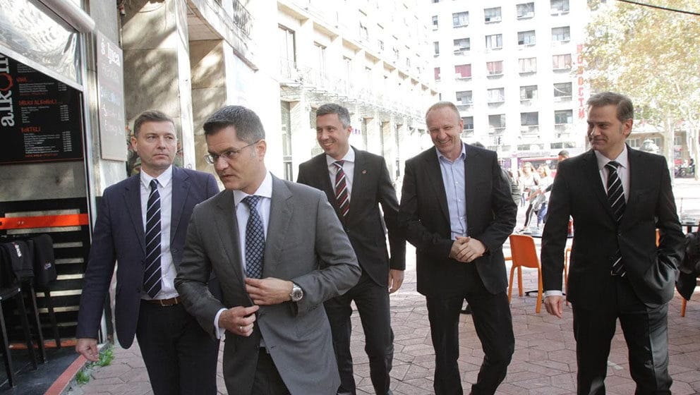Šta dobijaju, a šta gube opozicione partije koje idu i koje ne idu kod Vučića na konsultacije? 1