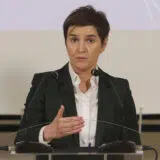 Brnabić: Prosečna zarada u novembru 2021. dostigla je 588 evra, očekuje se nastavak ovog trenda 5