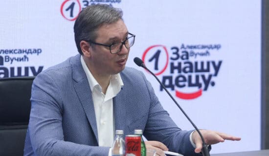Vučić: Raduju se mom povlačenju sa čela SNS, nisam doneo odluku o predsedničkoj kandidaturi 12