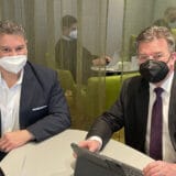 Eskobar i Lajčak će pokušati da ubede Vučića da se sastane sa Kurtijem pre izbora 11
