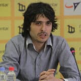 SSP: Lovreković vređao Mariniku Tepić ispred prostorija stranke (VIDEO) 3