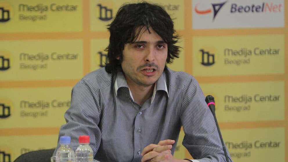 SSP: Lovreković vređao Mariniku Tepić ispred prostorija stranke (VIDEO) 1