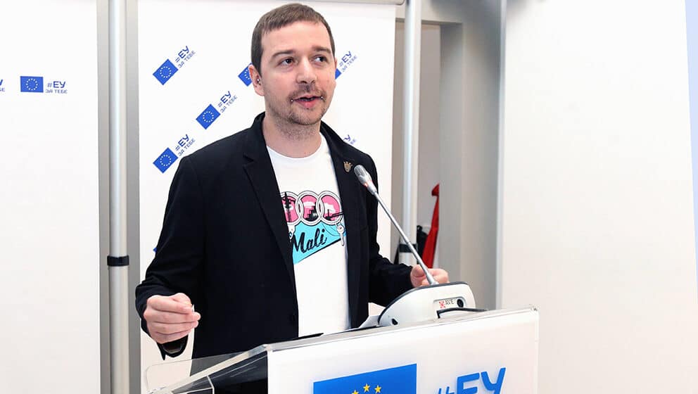 Stevan Dojčinović: Napadi režimskih tabloida imaju za cilj da uguše novinarstvo, a da korumpirana vlast neometano uživa u novcu koji je pokrala 1