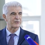 Borović: Poligraf je postao “Sveti gral” ove vlasti, istraga protiv Veselinovića mora da se nastavi 7