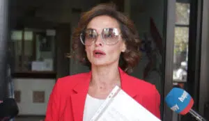 Radio-televizija Srbije raspisala je konkurs za izbor novog generalnog direktora, pošto aktuelnom Draganu Bujoševiću drugi mandat ističe početkom sledeće godine i ne može više da se kandiduje. U javnosti se već uveliko spekuliše sa imenima koja bi potencijalno mogla da ga zamene.