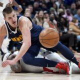 Denver posle produžetka bolji od Klipersa, novi tripl-dabl Jokića 13