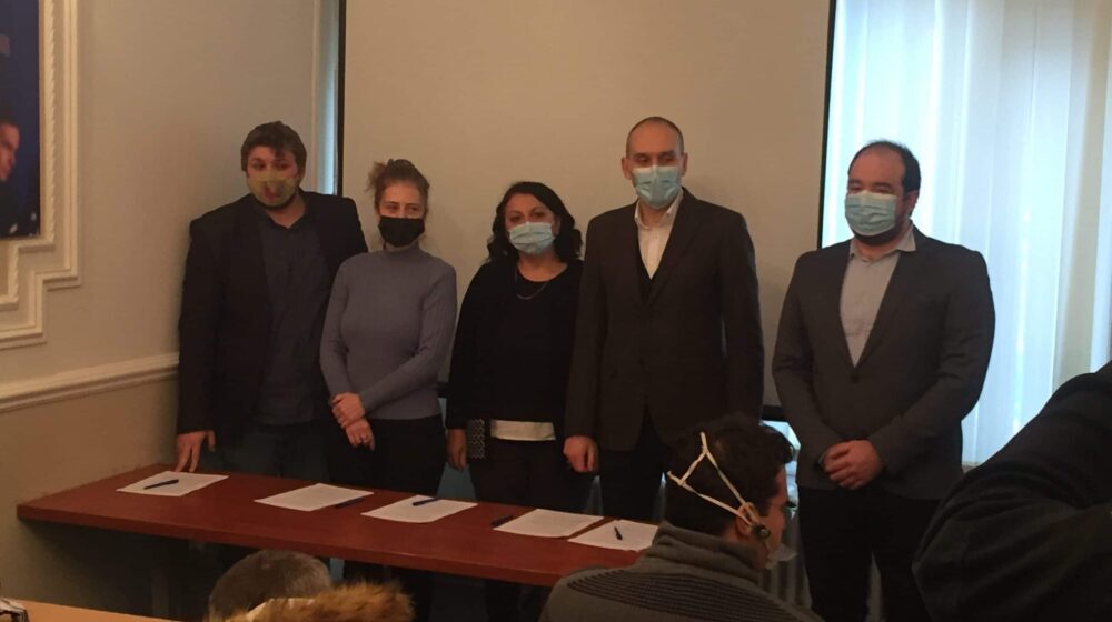 Novi Sad: Predstavnici udružene opozicije potpisali Proglas o zaštiti životne sredine 1