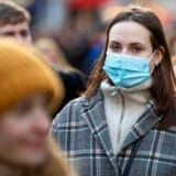 Korona virus: Uprkos rastu broja zaraženih, epidemiolozi u Srbiji očekuju „kontrolisanu situaciju" na proleće, Crna Gora skraćuje period izolacije 6