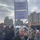 Srbija, politika, protesti protiv Rio Tinta: Održana blokada auto-puta kod Sava centra, više saobraćajnica - i graničnog prelaza 7