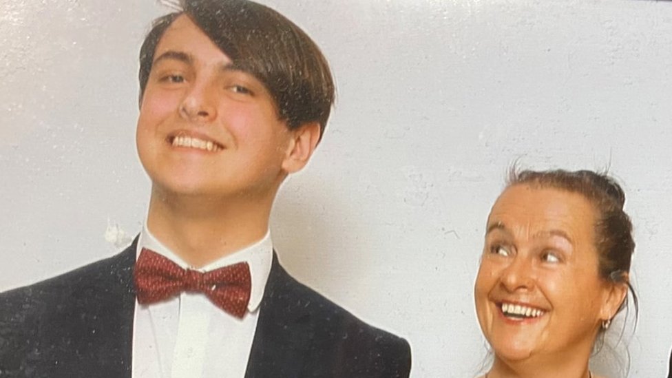 Korona virus i Češka: Folk pevačica Hana Horka se namerno zarazila i potom preminula 2 Jan Rek and Hana Horka