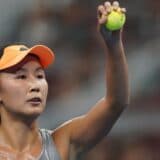 Tenis i Australijan open: Organizatori tražili od gledalaca da skinu majice sa imenom kineske teniserke 5