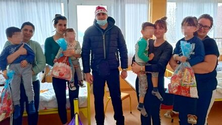 Poklon paketići za najmlađe pacijente vranjske bolnice 1