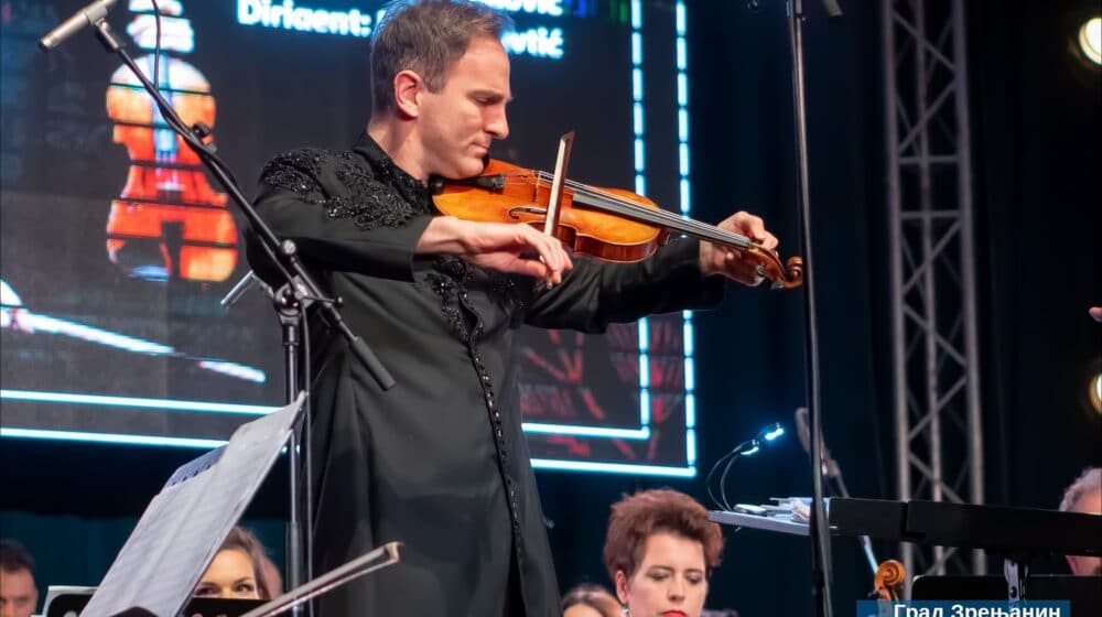 Stefan Milenković sa Zrenjaninskom filharmonijom 1