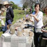 Zrenjaninka podučava o zemljanoj arhitekturi 10