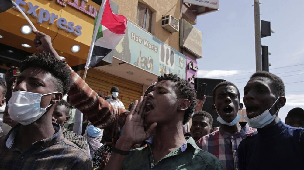 U Sudanu rasturene demonstracije, poginule dve osobe 1