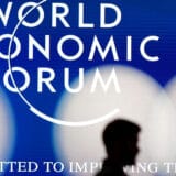 Korona obeležava i ovogodišnji Davos 7