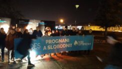 Zrenjanin izložba Zrenjaninci večeras na izložbi o zabrani smeha (FOTO) 5