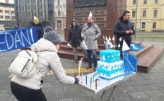 Zrenjanin: Torta od flašica za grad koji nema vodu i Jovanova muka 2