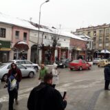 Aprilski sneg na jugu Srbije preti rascvetalom voću 10