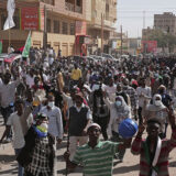 Sudanski vojni vođa ukinuo vanredno stanje u toj zemlji 6