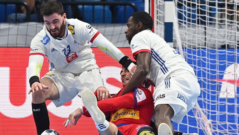 Optimizam građen bez pokrića 1