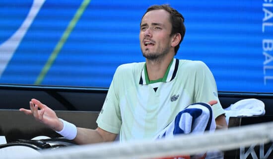 Medvedev posle velikog preokreta i pet setova u polufinalu Australijan opena 13