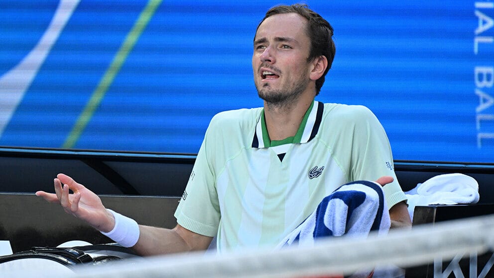 Medvedev posle preokreta u polufinalu Australijan opena, zvižduci publike na pominjanje Đokovića 1