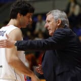 Piroćanci masovno daju podršku Kariju Pešiću 7