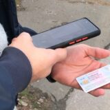 “Policija u civilu” nezakonito fotografisala lične karte na protestima 5