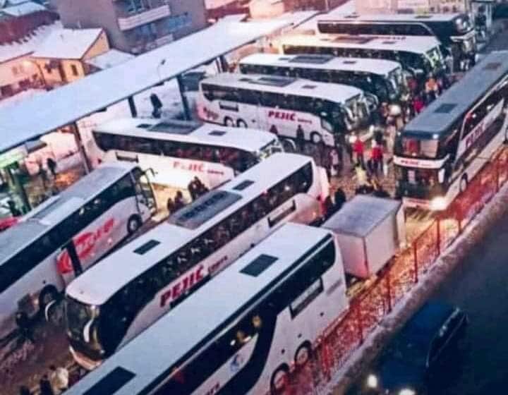 Novi Pazar- Autobusi koji odlaze put inostranstva