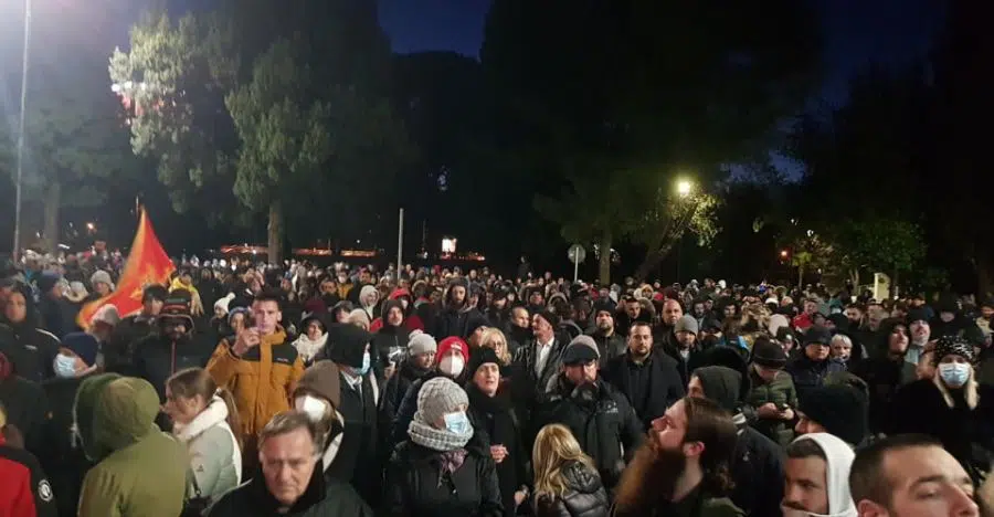 Protest u Podgorici, prisustvovao i deo ministara 1