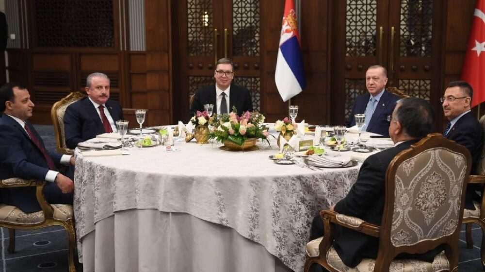 Vučić na svečanoj večeri kod Erdogana: Mir i stabilnost nemaju cenu 1