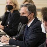 Zelenski na sastanku sa Blinkenom zahvalio SAD na pomoći u teškim vremenima 15