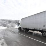 AMSS: Kamioni na Horgošu, Batrovcima i na graničnom prelazu Šid čekaju četri sata 22