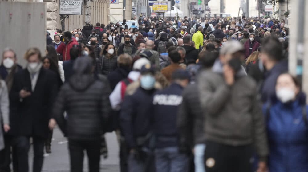 Italija uvela nova ograničenja za nevakcinisane 1