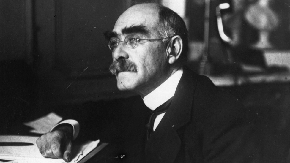 Književnost: Rešena misterija nestanka sina slavnog pisca Radjarda Kiplinga 1 Rudyard Kipling, photographed in 1910
