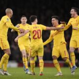 Liverpul preko Arsenala do finala Liga kupa, Žota dvostruki strelac 8