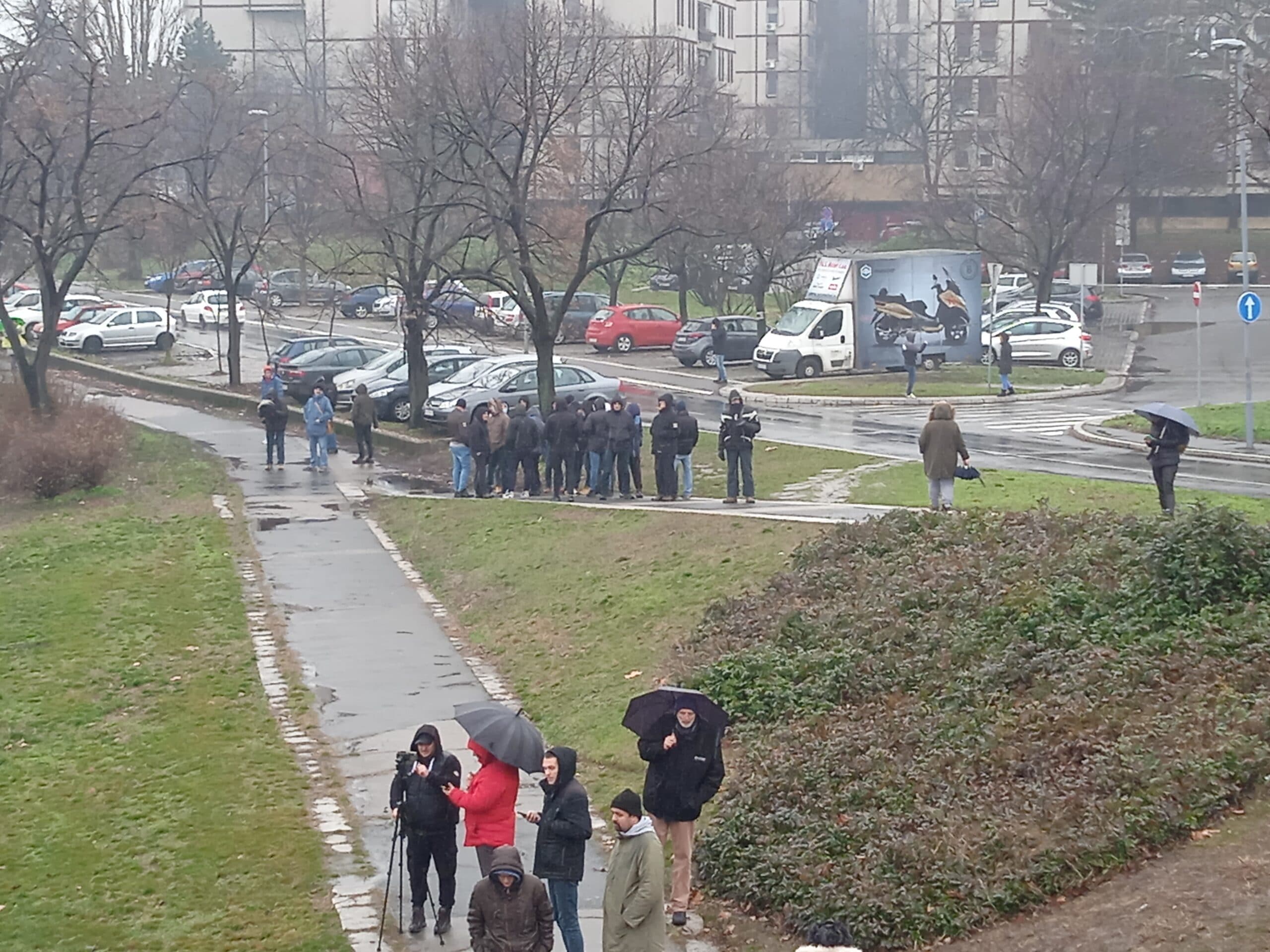 Završena blokada u Beogradu: Nakon sat vremena, građani se povukli sa auto-puta 3