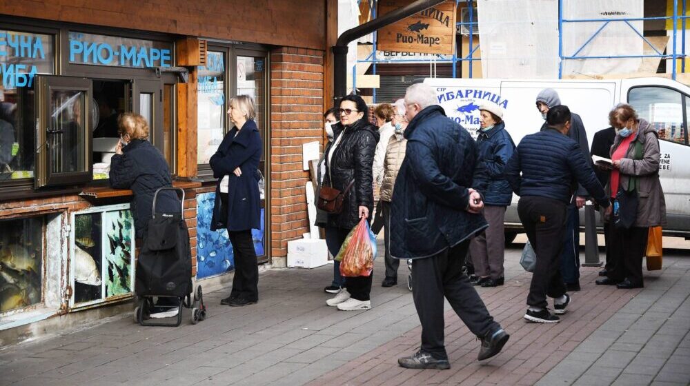 Najveći broj novoobolelih u jednom danu - 13.753 slučaja 1