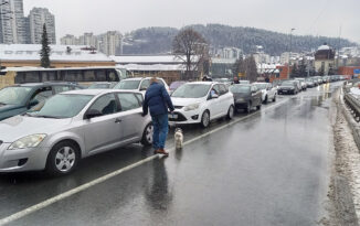 Incidenti sa vozačem i napad na novinarku sajta Nova.rs (FOTO/VIDEO) 5
