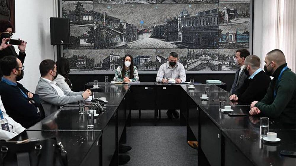 Kragujevačka ombudsmanka se susrela sa učesnicima u projektu “Branitelji i braniteljke ljudskih prava” 1