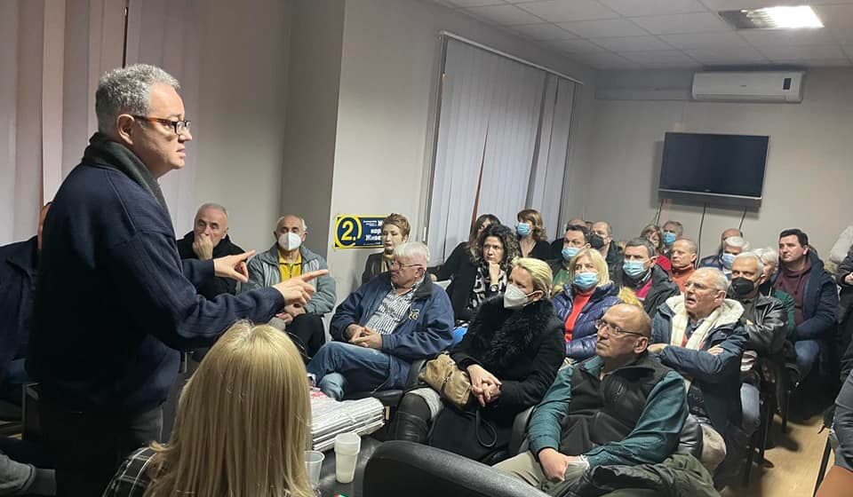 DS poziva građane da na izborima Vučića „pošalju u istoriju” i podržavaju Ponoševu kandidaturu 1