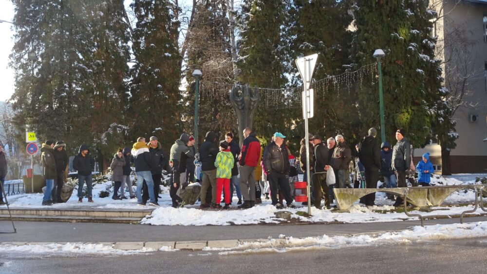 U Sevojnu protest zbog ukidanja pedijatrije, lekara nema dovoljno 5