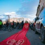 Održan protest biciklista ispred hotela Square Nine (FOTO) 4