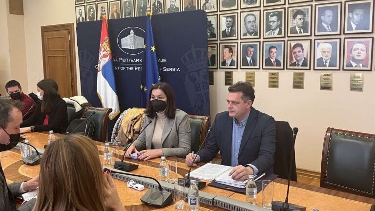 Vlada obećala 100 miliona dinara za sanaciju klizišta u Ulici Svetozara Markovića 2 Vlada obećala 100 miliona dinara za sanaciju klizišta u Ulici Svetozara Markovića 2