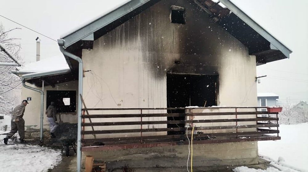 Podrška porodici Stojić iz Sevojna, čija kuća je izgorela u požaru na Božić 1