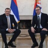 Dodik: Razgovaraćemo u RS o Vučićevoj molbi da se vratimo u institucije BiH 13