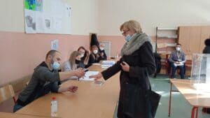 U Kragujevcu do 18 sati na referendum izašlo 19,18 odsto glasača 3