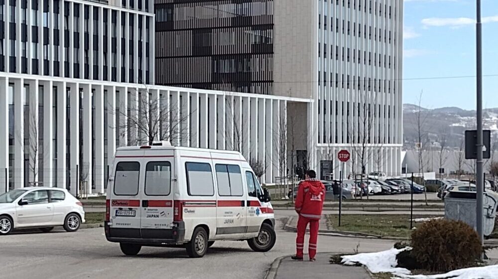 Kragujevačka Hitna pomoć spasila ženu iz jezera u Šumaricama 1