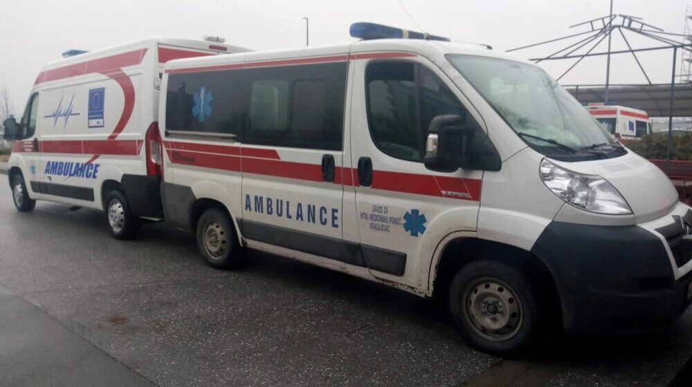 Kragujevačka Hitna pomoć intervenisala zbog požara u kojem je povređeno troje dece 1